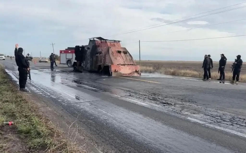 Imagen Tras enfrentamiento, abandonan vehículo ‘monstruo’ en carretera Reynosa – San Fernando