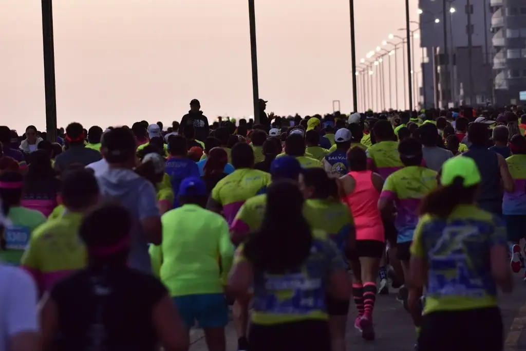 Imagen Posponen medio maratón en Veracruz-Boca del Río; NO habrá cierres viales