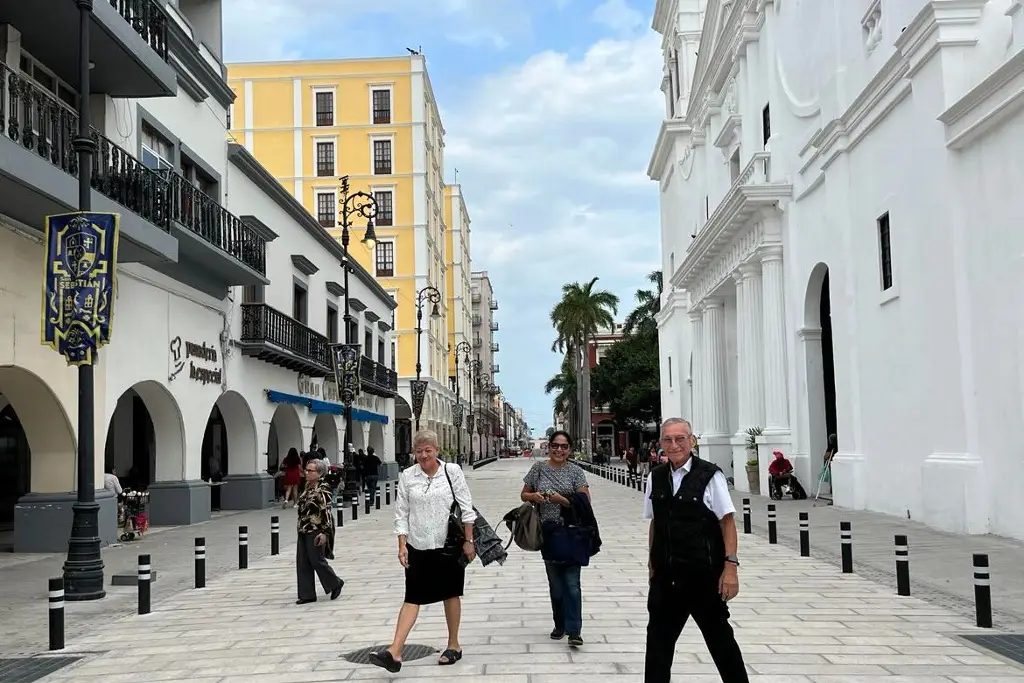 Imagen La Iglesia en Veracruz, a favor de que la avenida Independencia sea peatonal