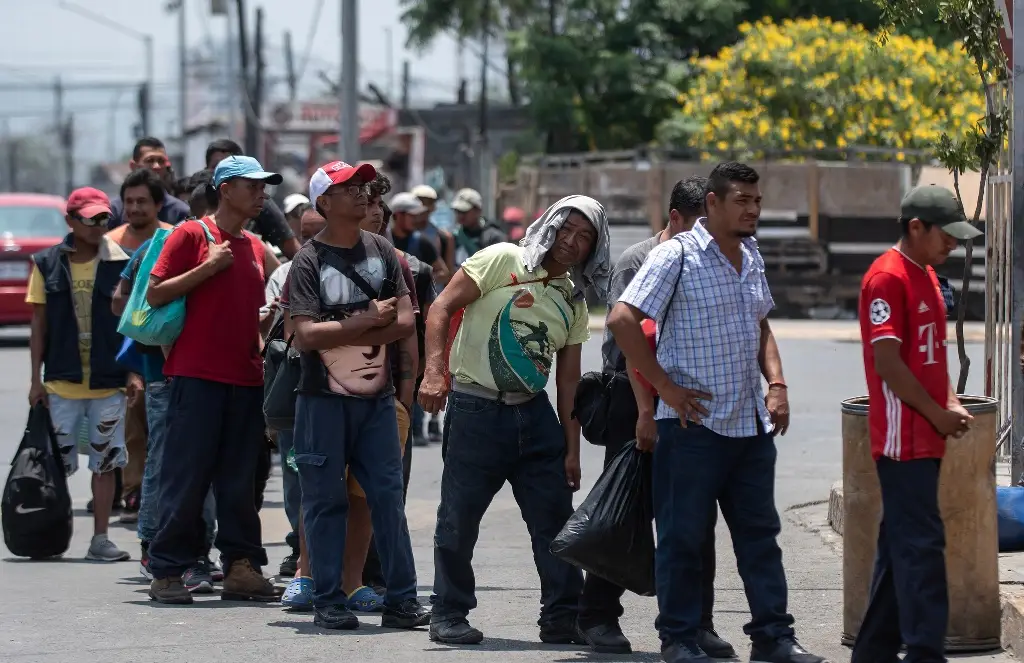 Imagen Primeros deportados de Gobierno de Trump llegan a Matamoros