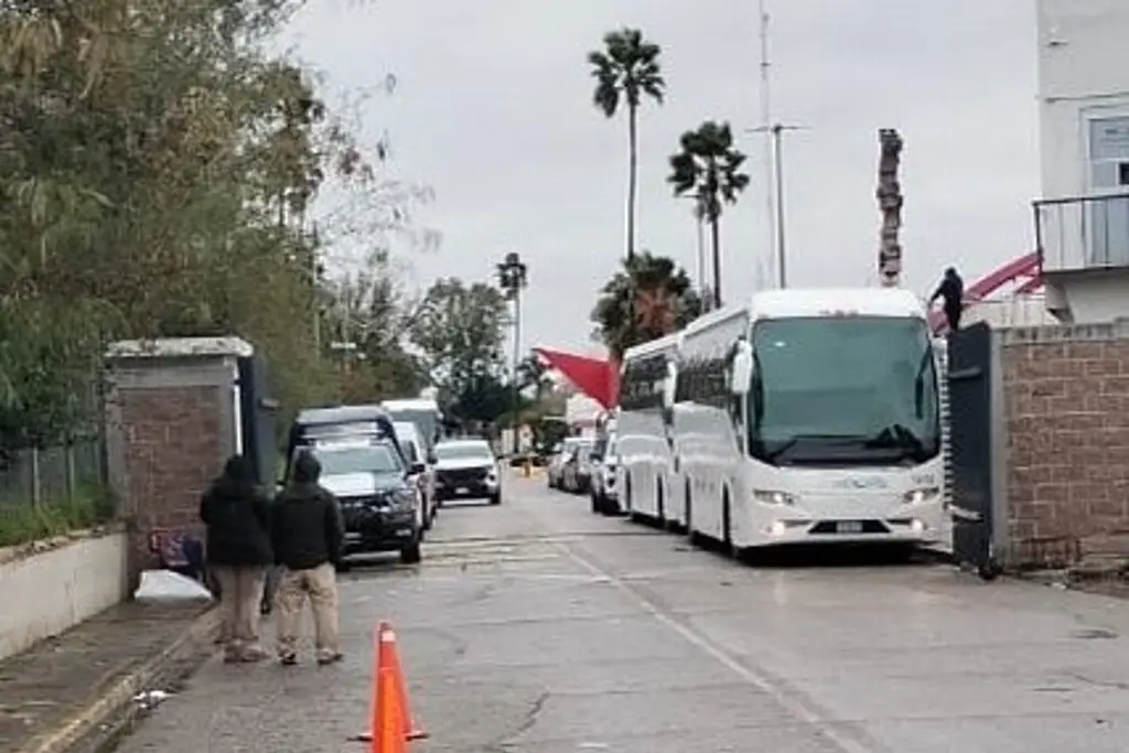 Imagen Recibe Tamaulipas a primeros deportados de EU tras inicio del Gobierno de Trump