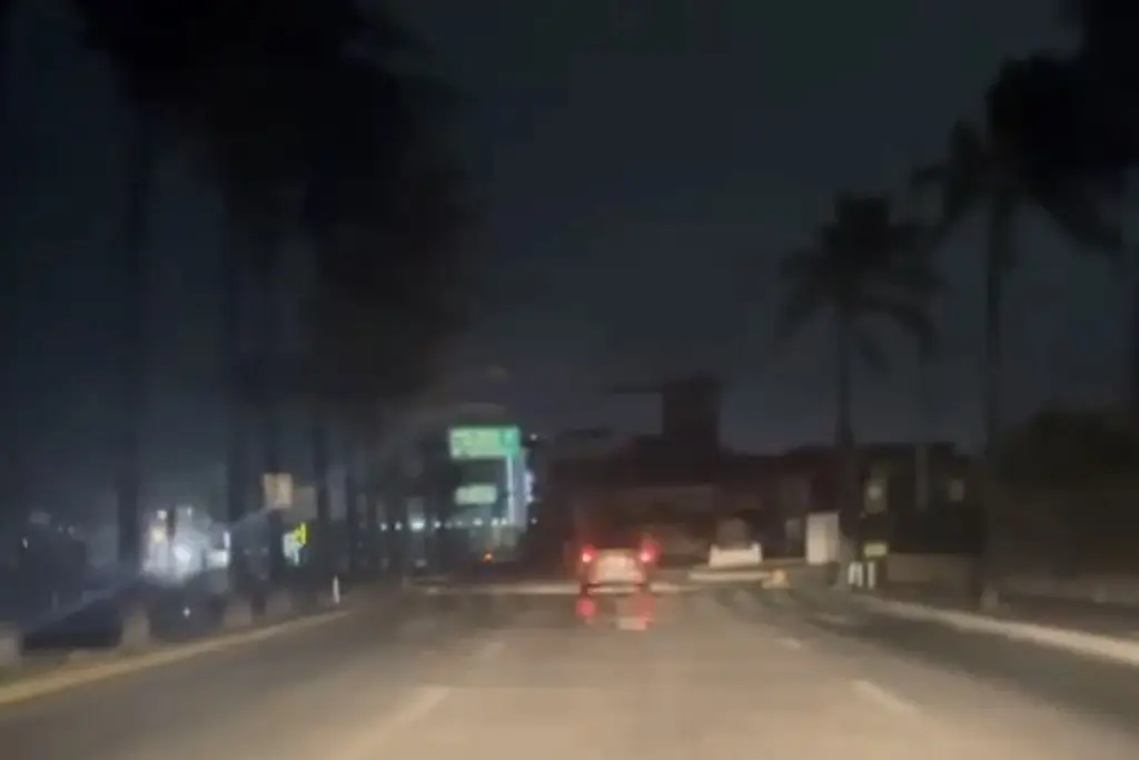 Imagen Apagón en bulevar de Veracruz este martes (+Video)