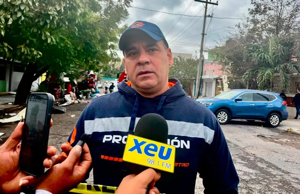 Imagen Acumulación de gas la posible causa de la explosión en la colonia Formando Hogar: PC Veracruz