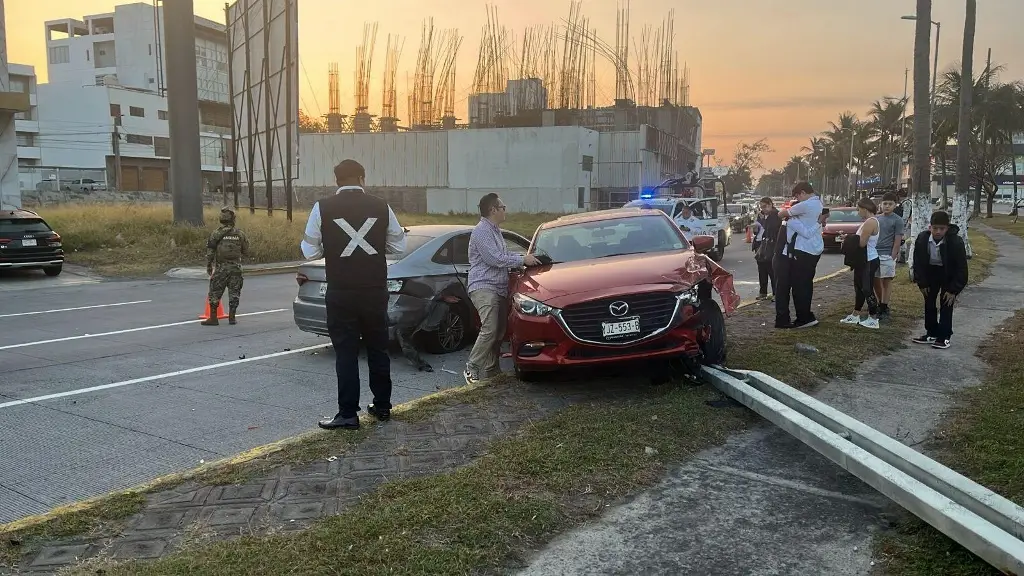 Imagen Choque en Ruíz Cortines de Boca del Río