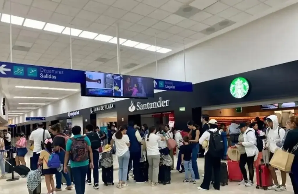 Imagen Aeropuerto de Veracruz rompió récord en movimiento de pasajeros: administrador 