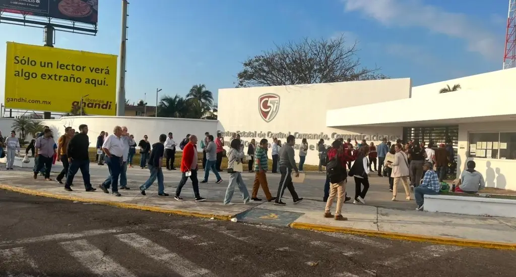 Imagen Continúan los problemas para tramitar la licencia de conducir en Boca del Río