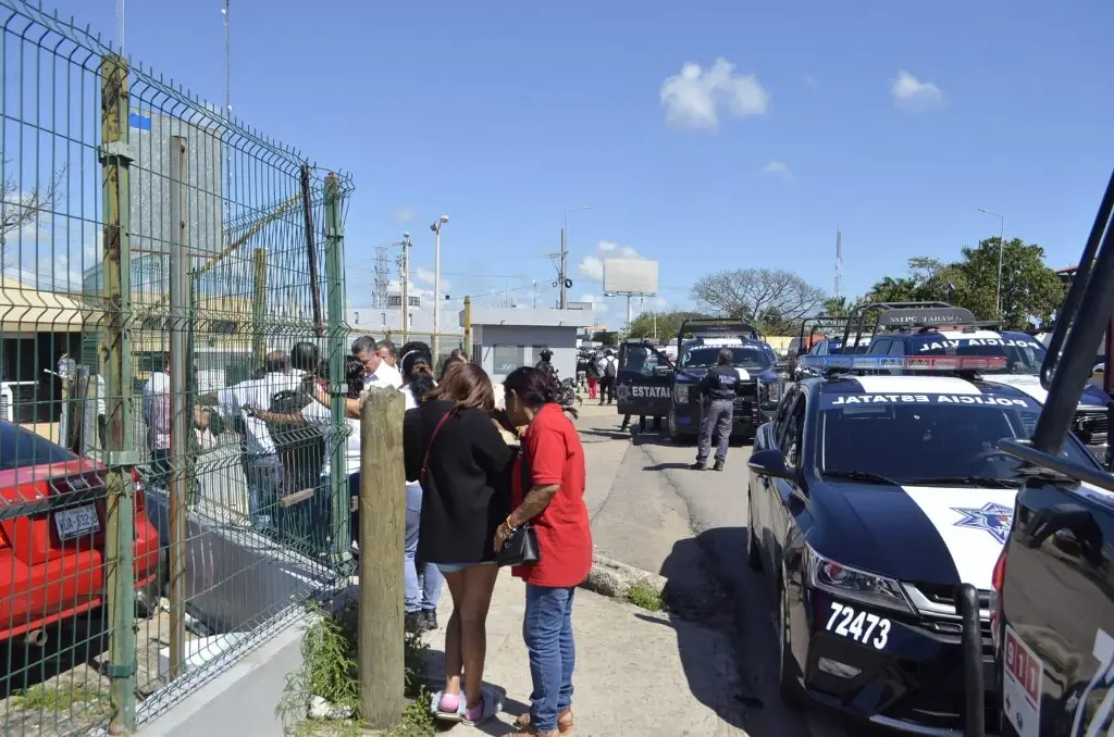 Imagen Reportan un motín en el penal de Villahermosa, Tabasco; hay 7 muertos