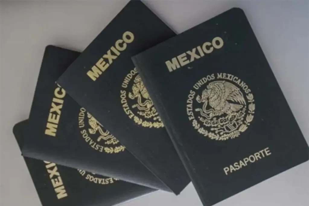 Imagen ¿Se venció tu credencial del INE? En estos bancos puedes usar el pasaporte 