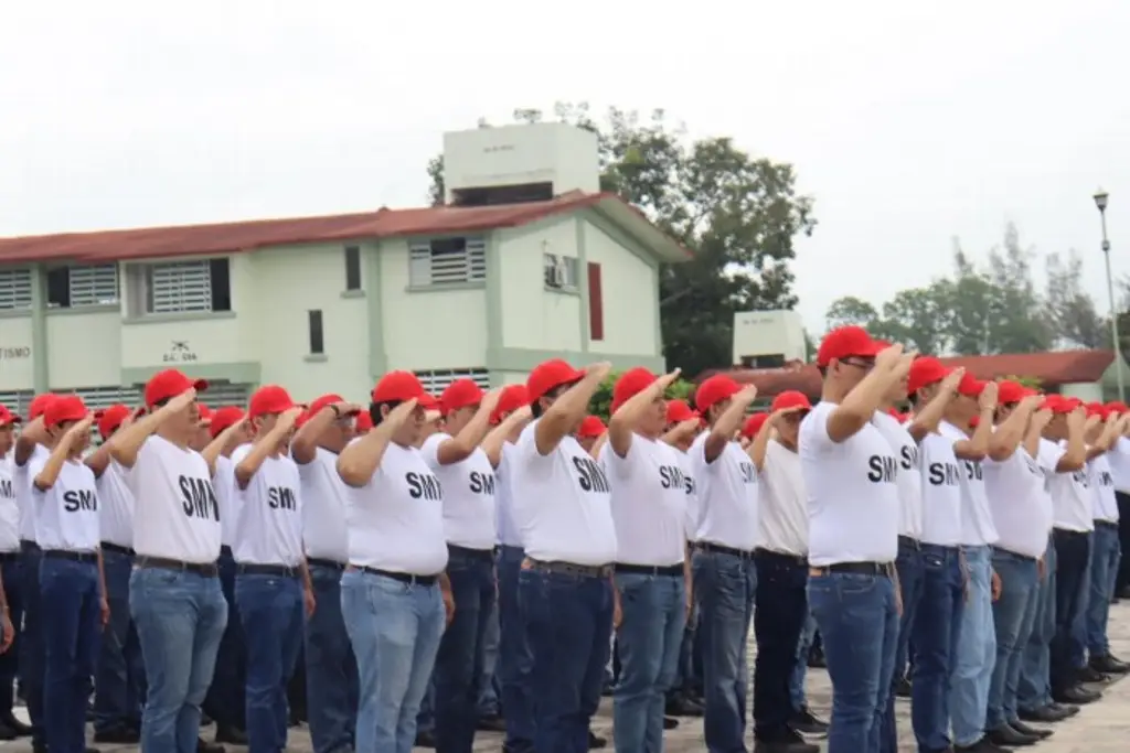 Imagen Reciben a nuevos soldados en Poza Rica, Veracruz 