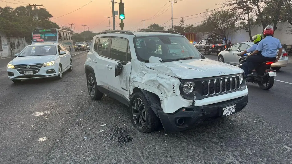 Imagen Accidente en la Veracruz - Xalapa a la altura de Las Bajadas