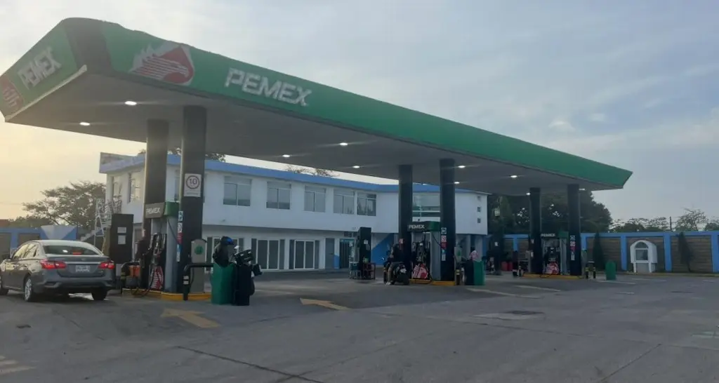 Imagen Asaltan gasolinera en las amapolas