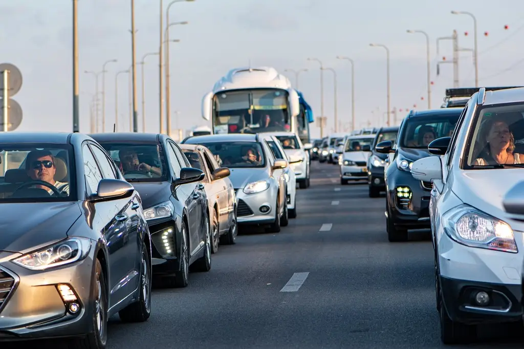 Imagen Automovilistas podrían ser multados si no verifican; checa a quiénes les toca