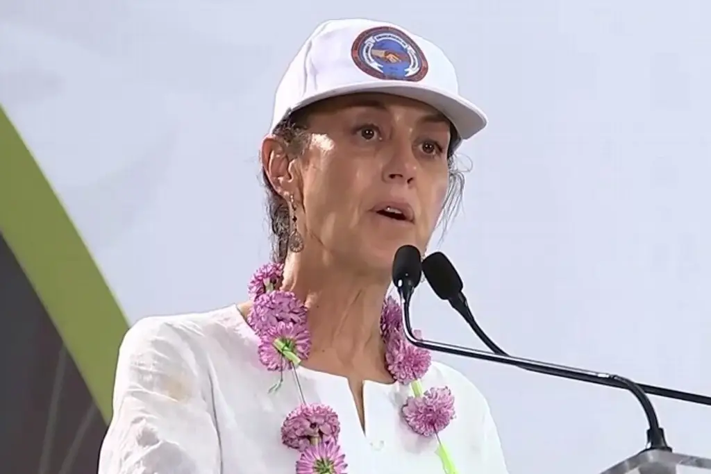 Imagen Vamos a rehabilitar todas las carreteras de Veracruz: Claudia Sheinbaum