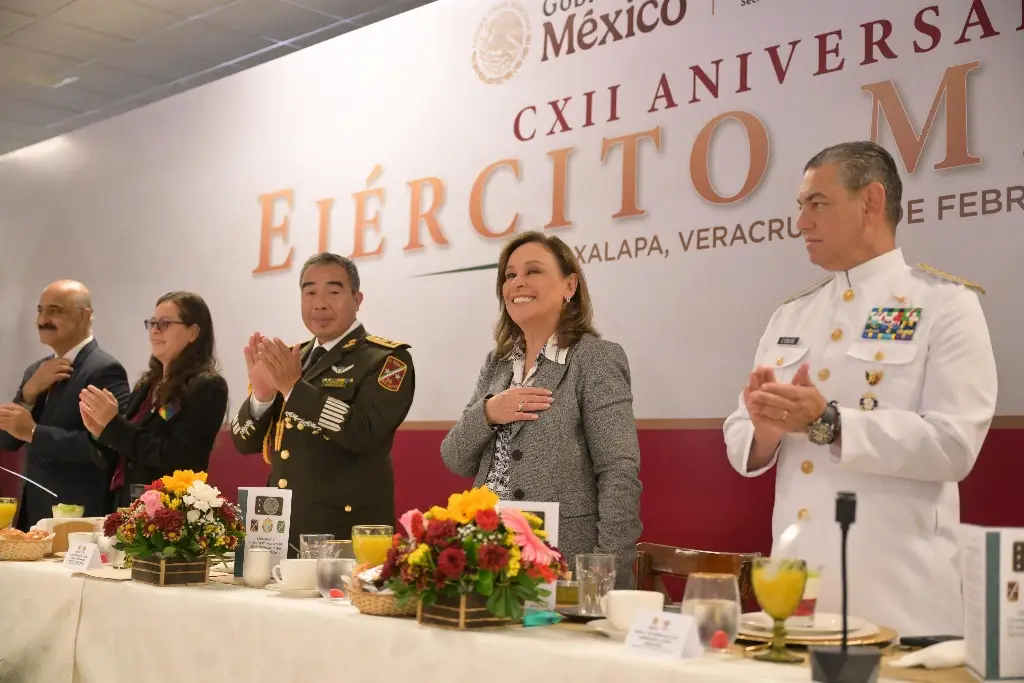 Imagen Realizan ceremonia por el 112° aniversario de la creación del Ejército Mexicano en Veracruz