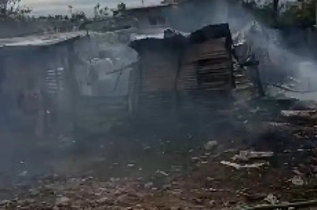 Imagen Se incendian 2 casas en colonia de la ciudad de Veracruz 