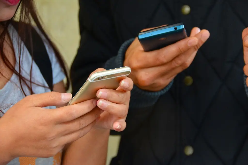 Imagen Querétaro se convierte en el primer estado en prohibir celulares en escuelas