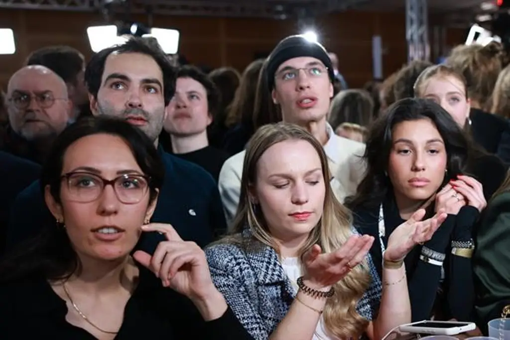 Imagen Cierran los colegios electorales en Alemania con una participación muy elevada