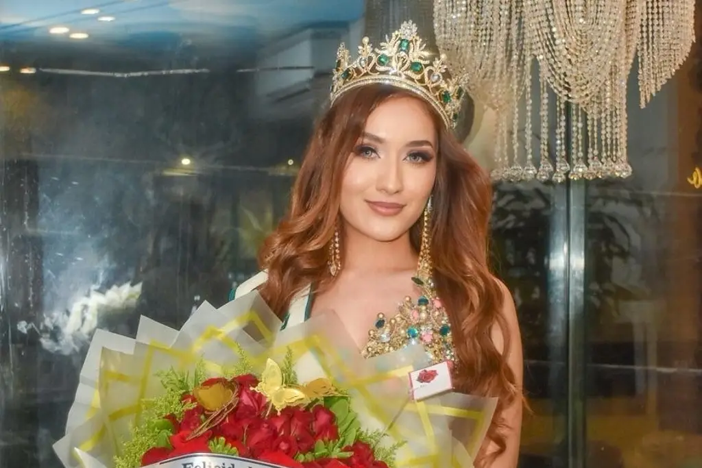 Imagen Coronan a Jessica García como Miss Earth Boca del Río 2025/2026 (+fotos)