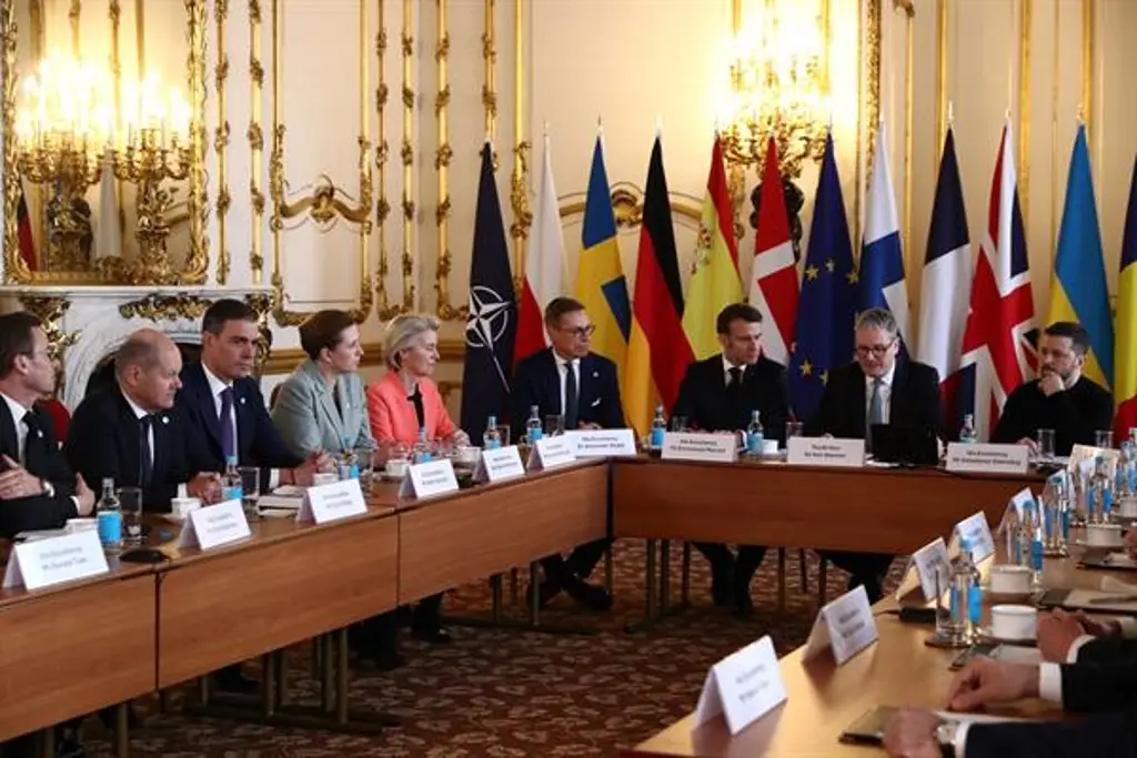 Imagen Concluye la cumbre informal de los líderes europeos para apoyar a Ucrania