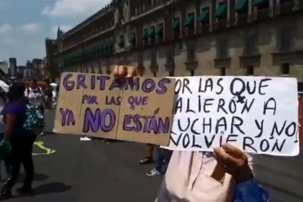 Imagen Megamarcha por el Día de la Mujer en la CDMX 