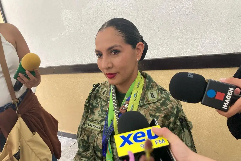 Imagen Ser la primera mujer de mi familia en el Ejército me llena de logro: Gabriela