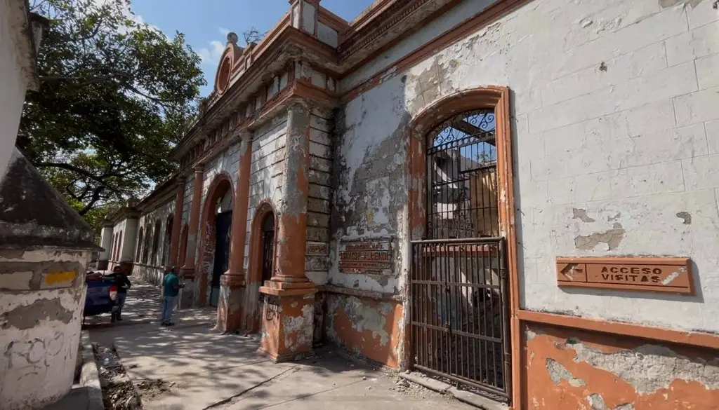 Imagen Piden conocer el proyecto de desarrollo cultural para el expenal de Allende en Veracruz