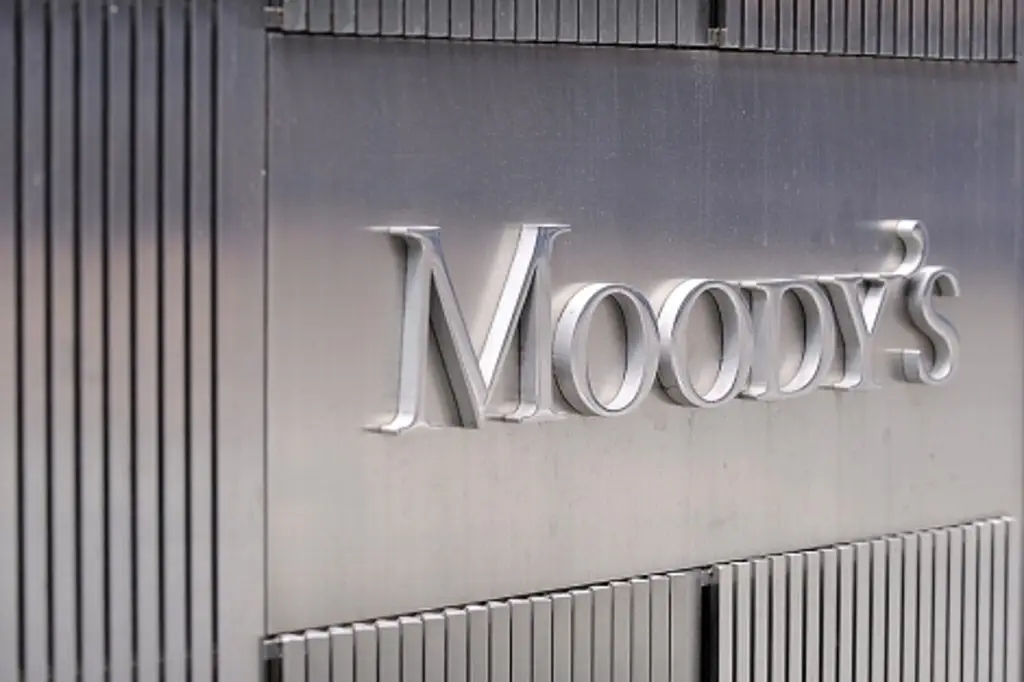 Imagen Moody's cambia de positivo a negativo la perspectiva del sistema bancario de México