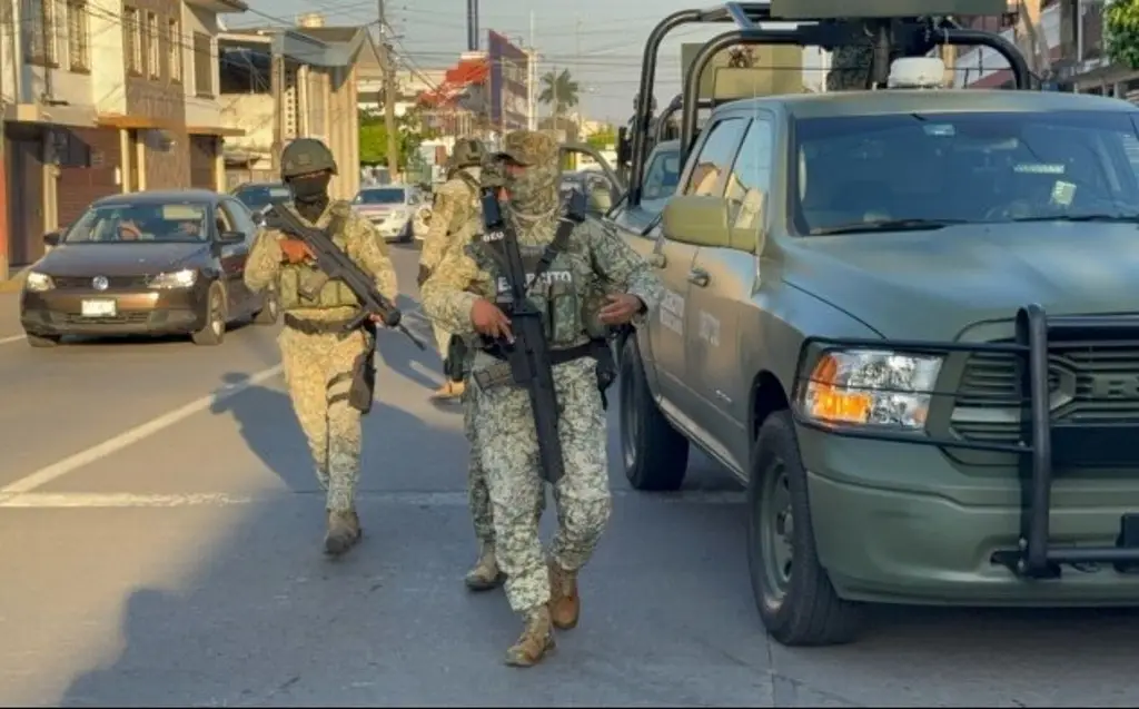 Imagen Abandonan cuerpos en bolsas negras en Poza Rica, Veracruz