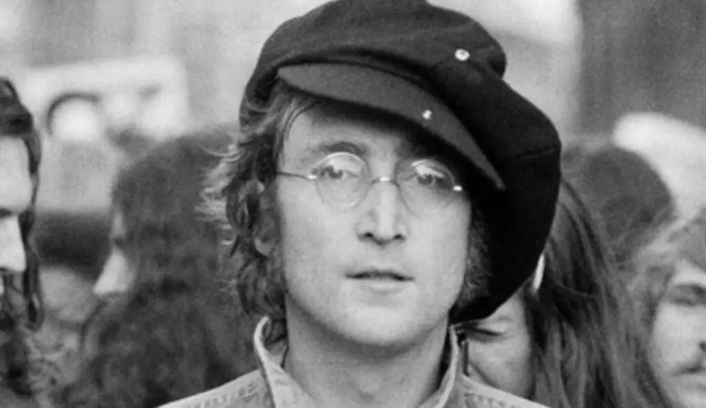 Imagen Reino Unido celebra los 85 años del nacimiento de John Lennon con moneda conmemorativa