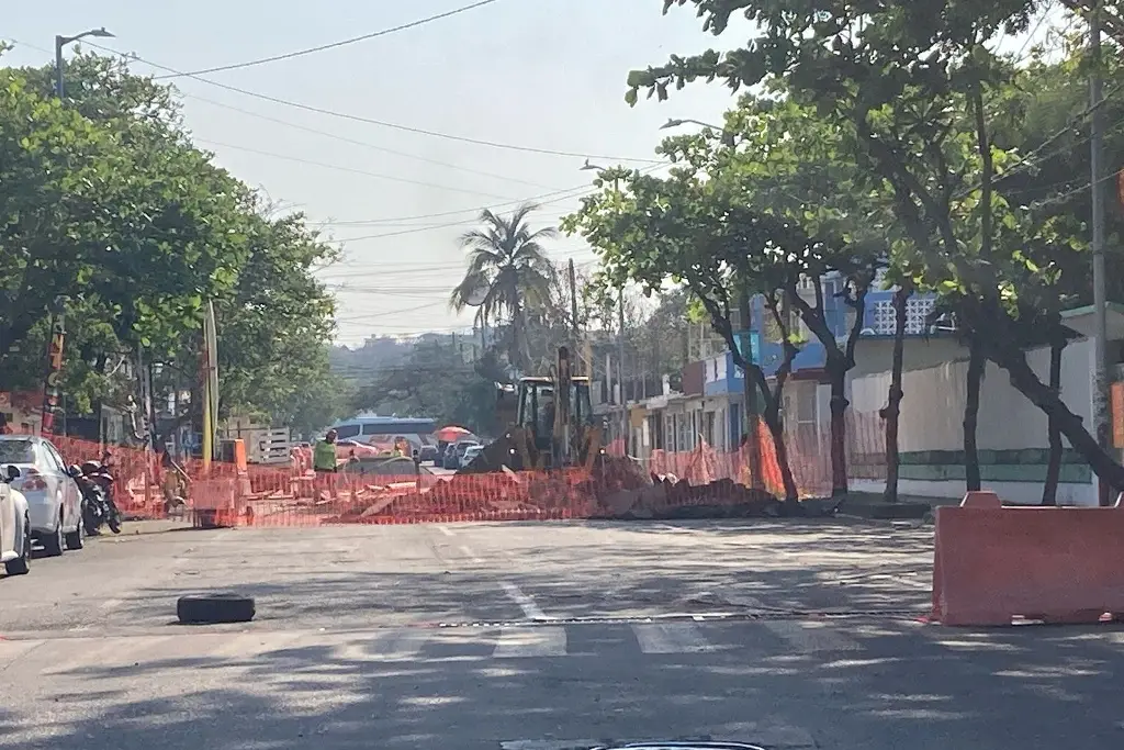 Imagen Hay cierre vial en avenida de la ciudad de Veracruz 