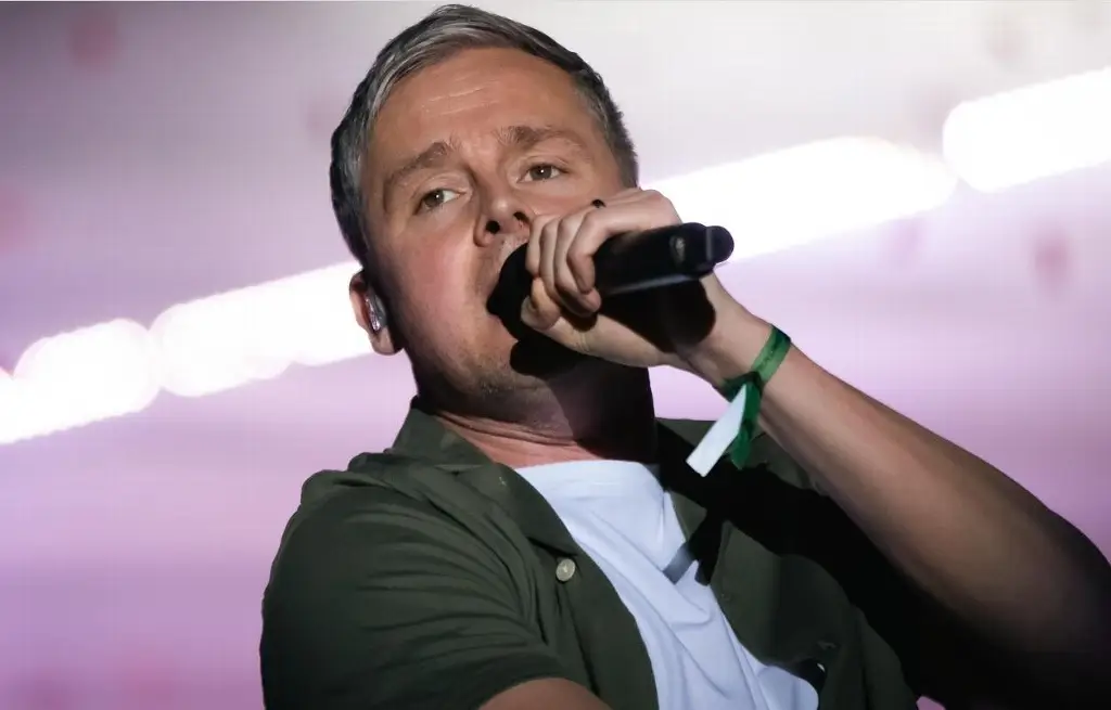 Imagen Keane 'hace historia' con Somewhere Only We Know, en Feria de las Fresas (+Video)