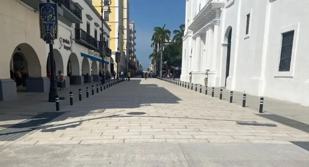 Imagen Rehabilitarán calles del Centro Histórico de Veracruz; en esta fecha arrancarían 