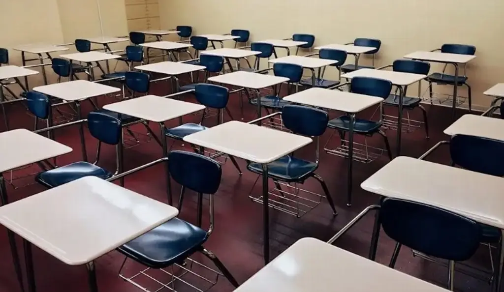 Imagen Alumnos y maestros se irán de vacaciones en Veracruz, ¿Cuándo vuelven a clases?