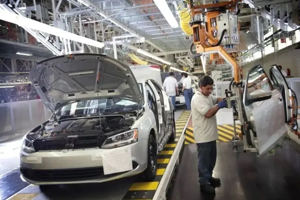 Imagen México busca negociar reducción de aranceles en sectores automotriz, de acero y aluminio