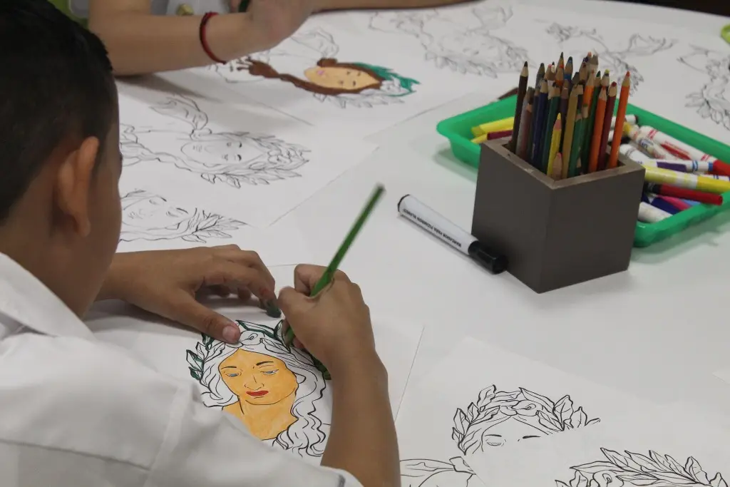 Imagen Hoy taller de pintura para niños en Centro Cultural Leyes de Reforma en Veracruz 