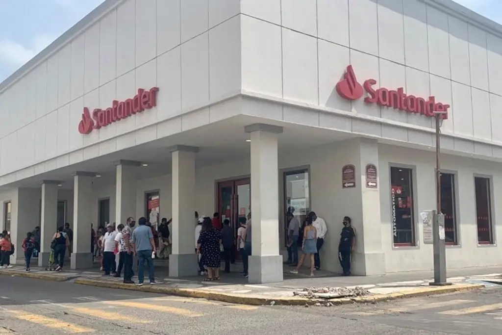 Imagen ¿Abrirán los bancos en Veracruz este jueves 1 de mayo?