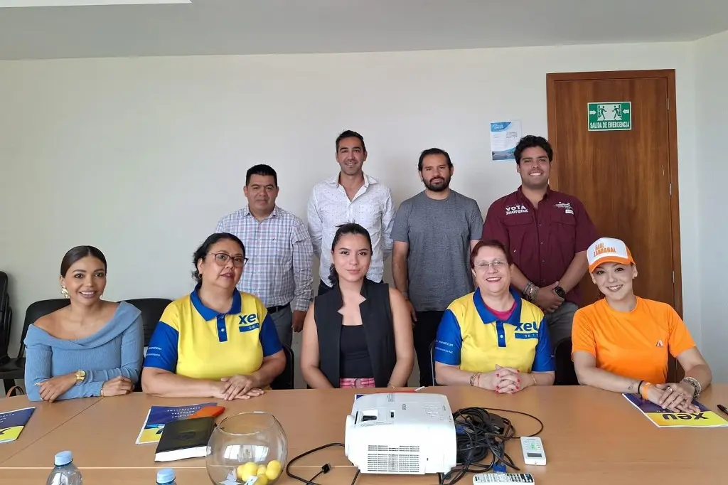 Imagen ¡Todo está listo para el debate de candidatos de XEU a la alcaldía de Boca del Río! ¿Cuándo?