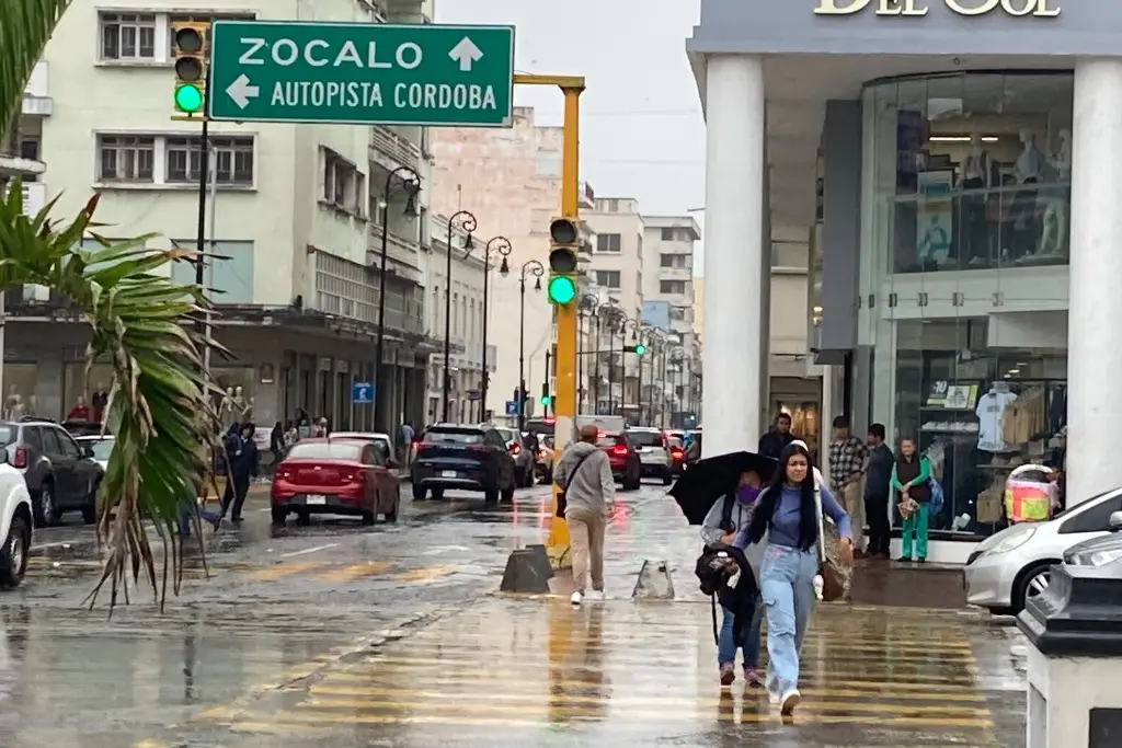 Imagen Prevén lluvias fuertes durante mayo en Veracruz: Conagua