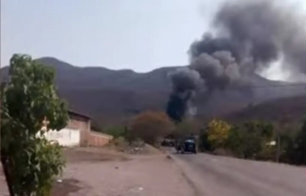 Imagen Detienen a 2 delincuentes tras fuerte enfrentamiento en Aguililla
