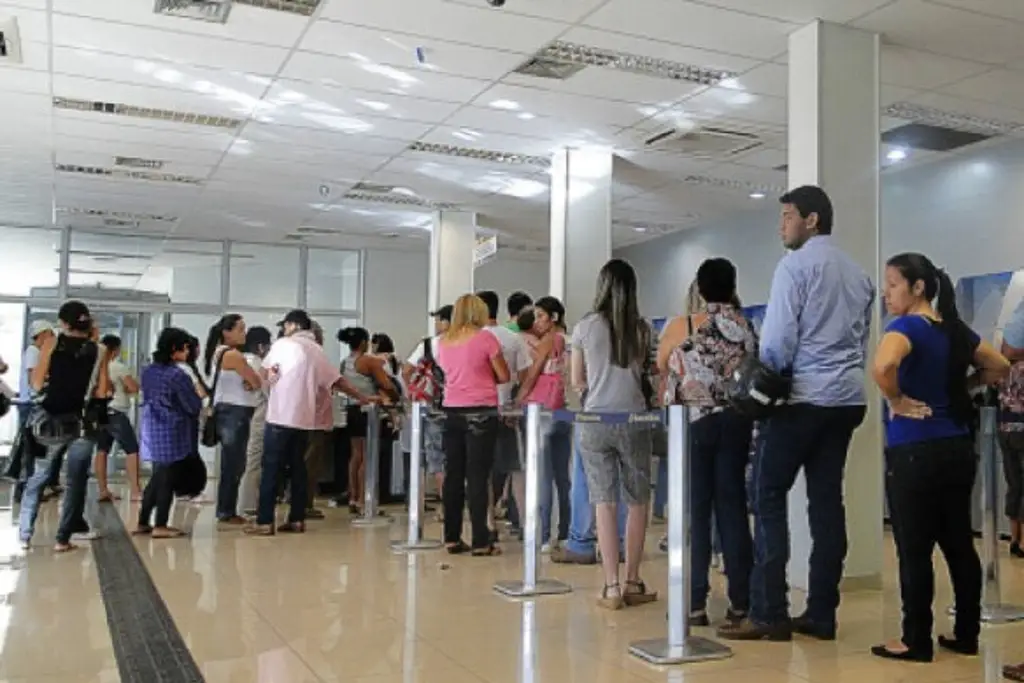 Imagen ¿Abren los bancos hoy lunes 5 de mayo? 