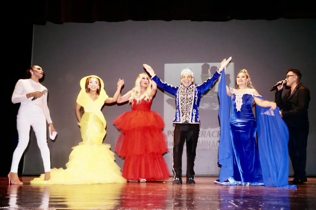 Imagen Presentan a la Corte Real para el Carnaval de Veracruz de 'Por un Veracruz sin Discriminación'