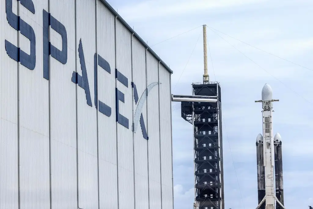 Imagen Regulador de EU permite a SpaceX realizar más lanzamientos desde el sur de Texas