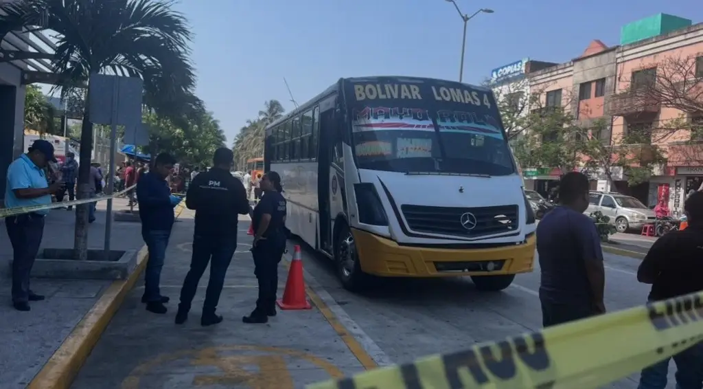 Imagen Un hombre fallece a bordo de un camión de la ruta Bolívar en Veracruz 