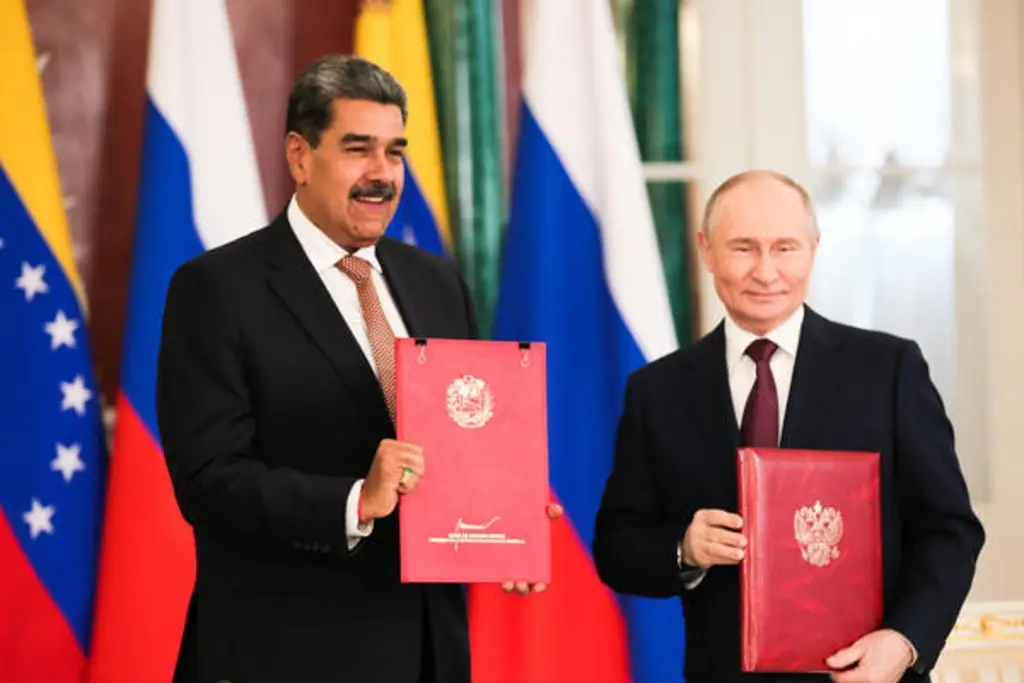 Imagen Nicolás Maduro y Putin firman en el Kremlin un Acuerdo de Asociación Estratégica y Cooperación