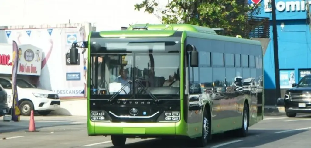 Imagen ¿Cómo son los camiones híbridos que compró el gobierno de Veracruz para el transporte?