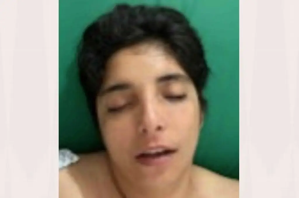 Imagen Buscan a familiares de mujer hallada inconsciente en terminal de Santa Cruz, Veracruz