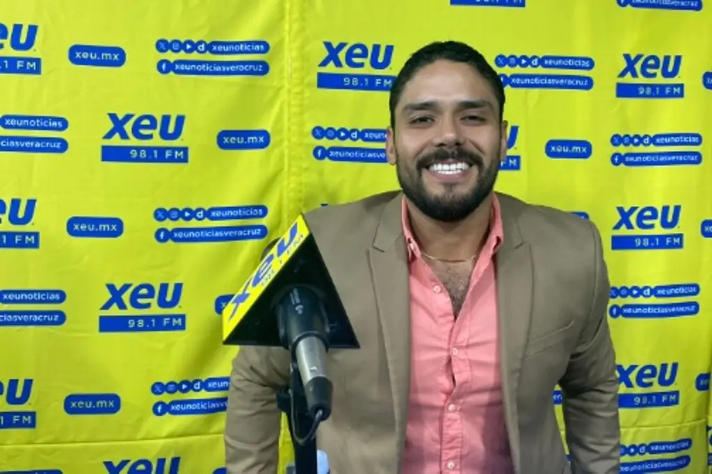 Imagen Guillermo Herrada propone transporte gratuito para alumnos en Medellín de Bravo