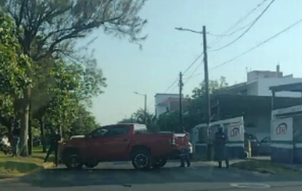Imagen Fuerte operativo en fraccionamiento de Veracruz