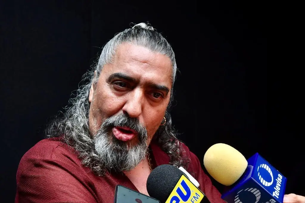 Imagen Diego El Cigala habla a XEU de su incursión en el regional mexicano (+fotos/video)
