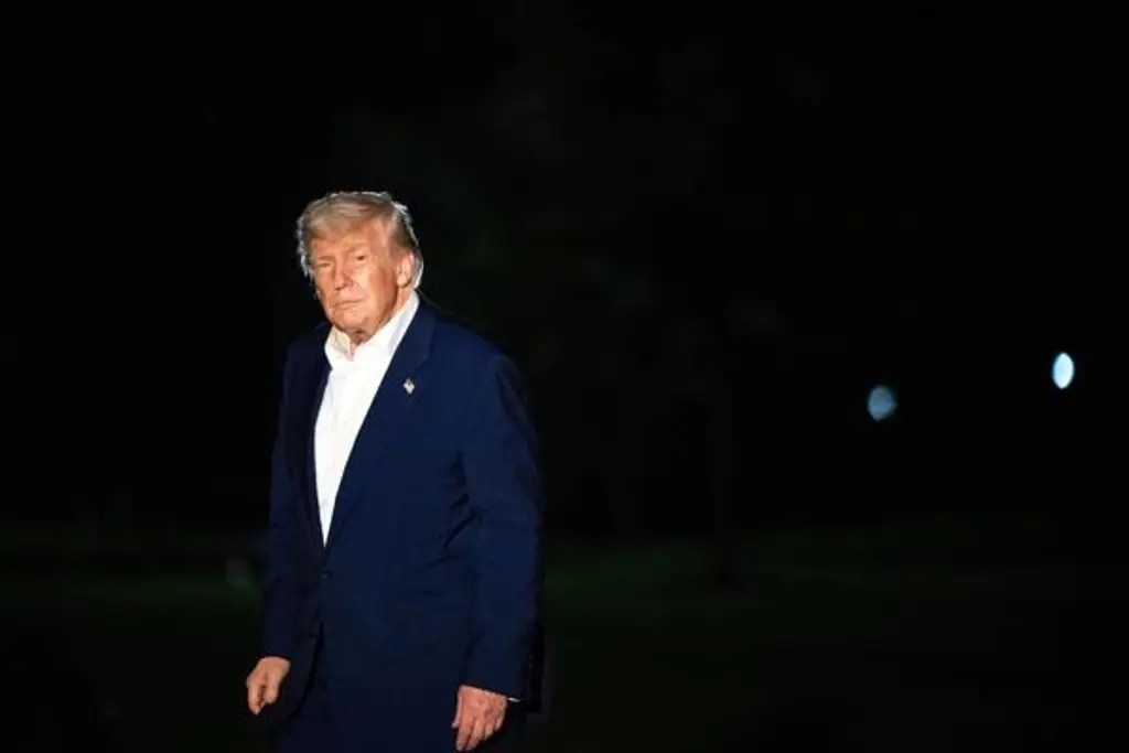 Imagen Donald Trump llega a Washington tras su gira por Oriente Medio